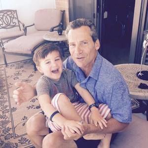 Meet your Posher, Wayne